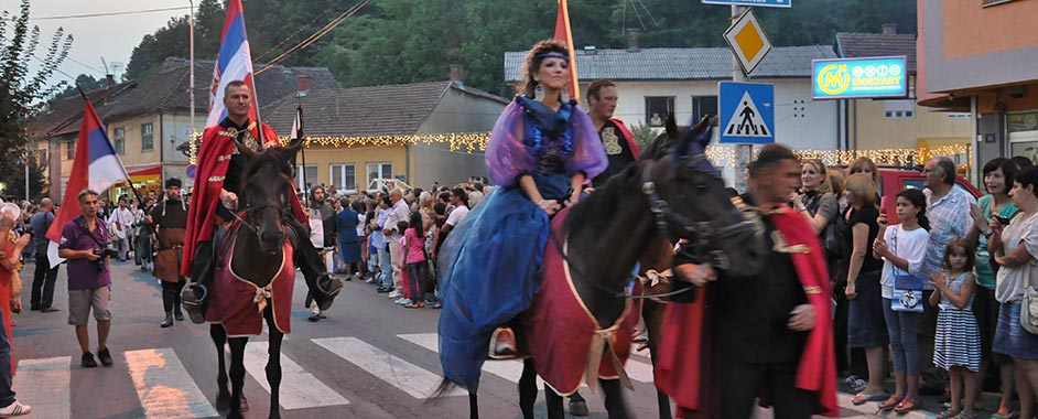 svecani-defile свечани дефиле